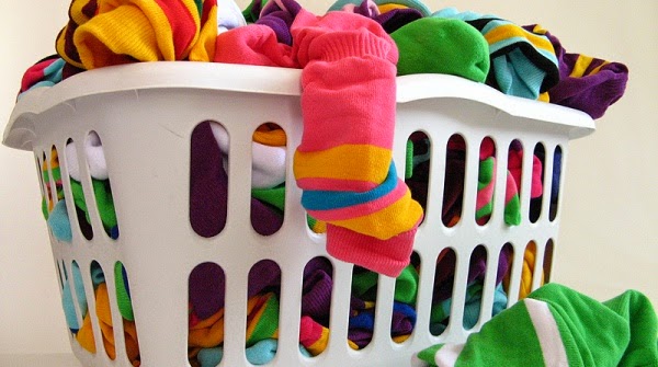 Tips Mencuci dan Merawat Kaos Kaki