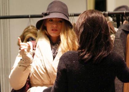 Blake Lively on Blake Lively Paris Hat Jpg