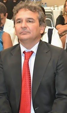 Nota de Pesar do prefeito Mano Onofre pelo falecimento de Julieta Maria Delfino: “Em nome da população de Umarizal venho prestar minha solidariedade à família, e aos amigos da senhora Julieta Maria Delfino, mulher de família tradicional de nosso município. Desejamos que a família encontre o conforto nos ensinamentos, e exemplos que ela deixou como mãe, e cidadã honesta e trabalhadora que sempre teve o respeito de nossa sociedade”. Nota de Pesar do prefeito Mano Onofre pelo falecimento de Julieta Maria Delfino: “Em nome da população de Umarizal venho prestar minha solidariedade à família, e aos amigos da senhora Julieta Maria Delfino, mulher de família tradicional de nosso município. Desejamos que a família encontre o conforto nos ensinamentos, e exemplos que ela deixou como mãe, e cidadã honesta e trabalhadora que sempre teve o respeito de nossa sociedade”.