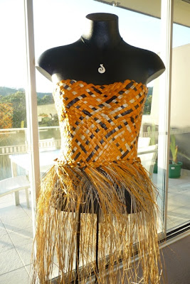 Harakeke bodice by Raewyn Hildreth