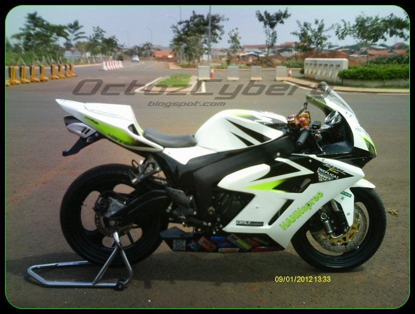 Honda Tiger Revo 2007 - Full Modifikasi concept Honda CBR1000 v.2005 title=