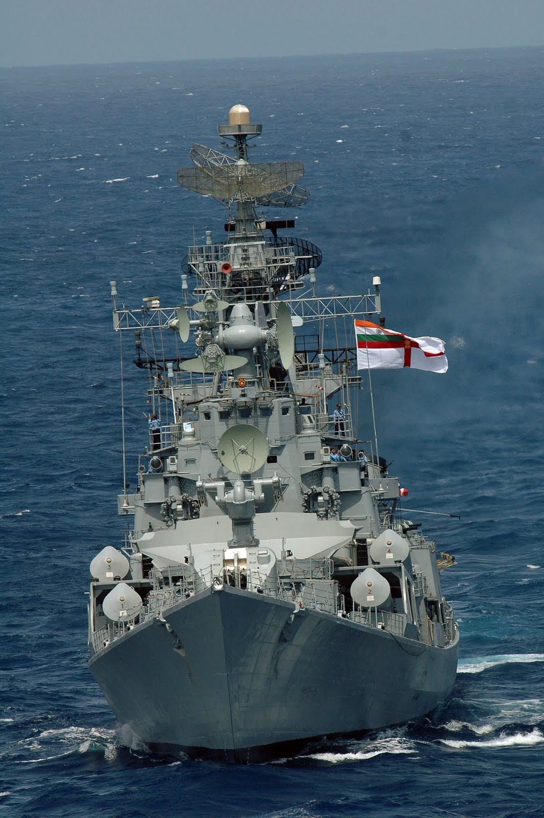 http://4.bp.blogspot.com/-3iW-iUqWYbE/TaC33mPjrXI/AAAAAAAACHU/w6QrOLW6OvU/s1600/RAJPUT%2BCLASS%2BDESTROYER.jpg