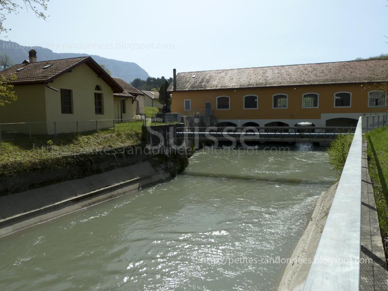 Petites randonnées 110410 Pont des Acacias Pont de Sierne au bord de