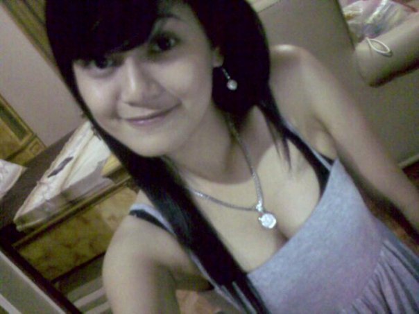 cewek cantik Cewek Cantik