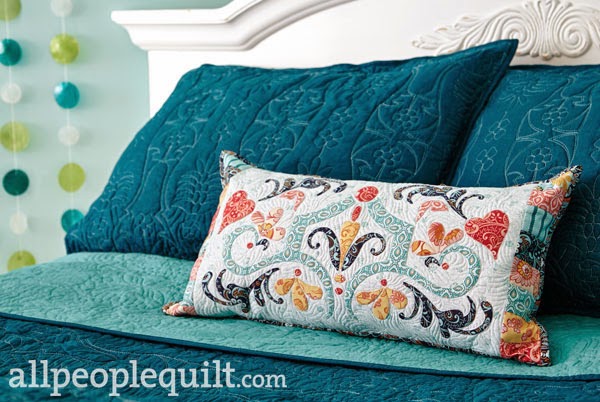 Amanda Murphy Design: APQ Modern Lace Pillow