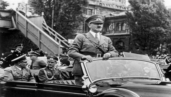 Εφημερίδα Al Zaman της Βαγδάτης: «Το Ιράκ χρειάζεται σήμερα ένα Χίτλερ για να αποτρέψει την κατάληψη της χώρας από τους Εβραίους»! Εφημερίδα Al Zaman της Βαγδάτης: «Το Ιράκ χρειάζεται σήμερα ένα Χίτλερ για να αποτρέψει την κατάληψη της χώρας από τους Εβραίους»!