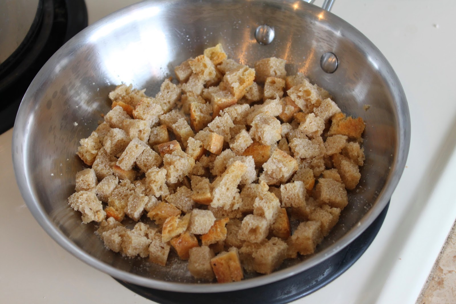 Fancy Food Thoughts Homemade Croutons/Breadcrumbs! (Gluten Free Option!)