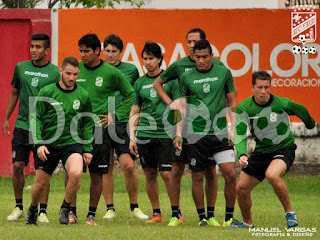 Oriente Petrolero - Ricky Añez - Mauro Marrone - Jose Alfredo Castillo - Ronald Raldes - Marvin Bejarano - Mauricio Saucedo - Alcides Peña - Mariano Brau - DaleOoo.com página del Club Oriente Petrolero