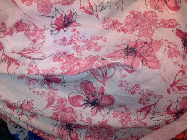 katun jepang corak bunga besar japan made cotton floral print migos katun jepang corak bunga besar japan made cotton floral print migos
