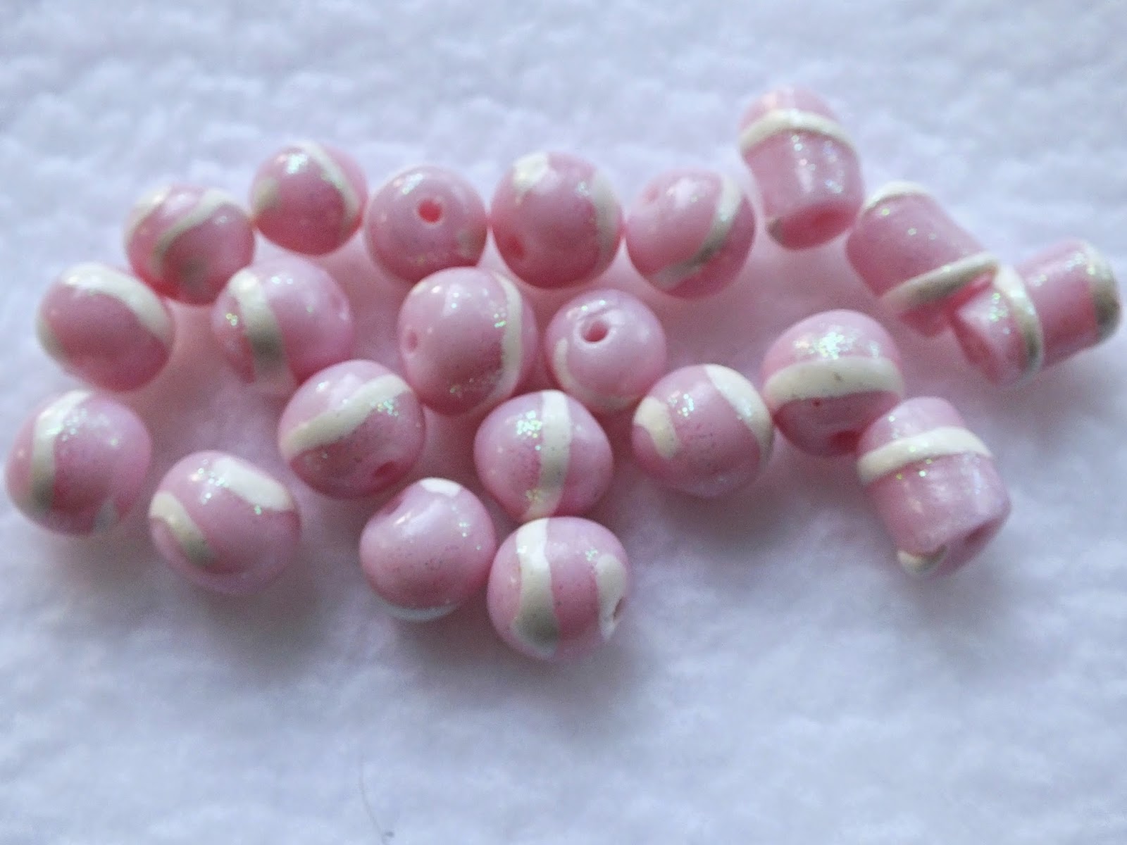 ...Make It With Me Pretty Pink Beads