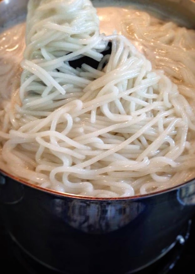 The Spices Of Life . . . Bún Tươi (Fresh Noodle)