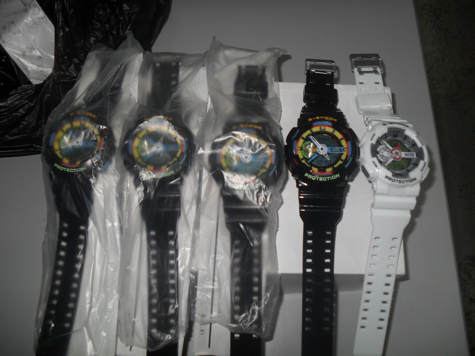 dee and ricky g shock white