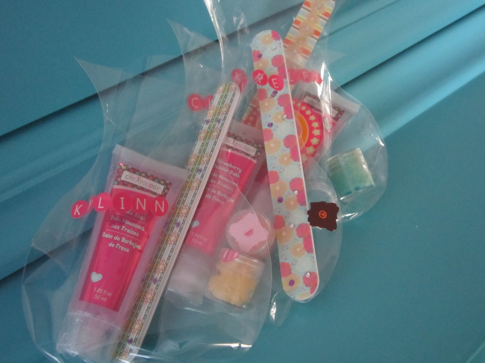 Simply Clean Living Easy Homemade Lip Gloss Tutorial!