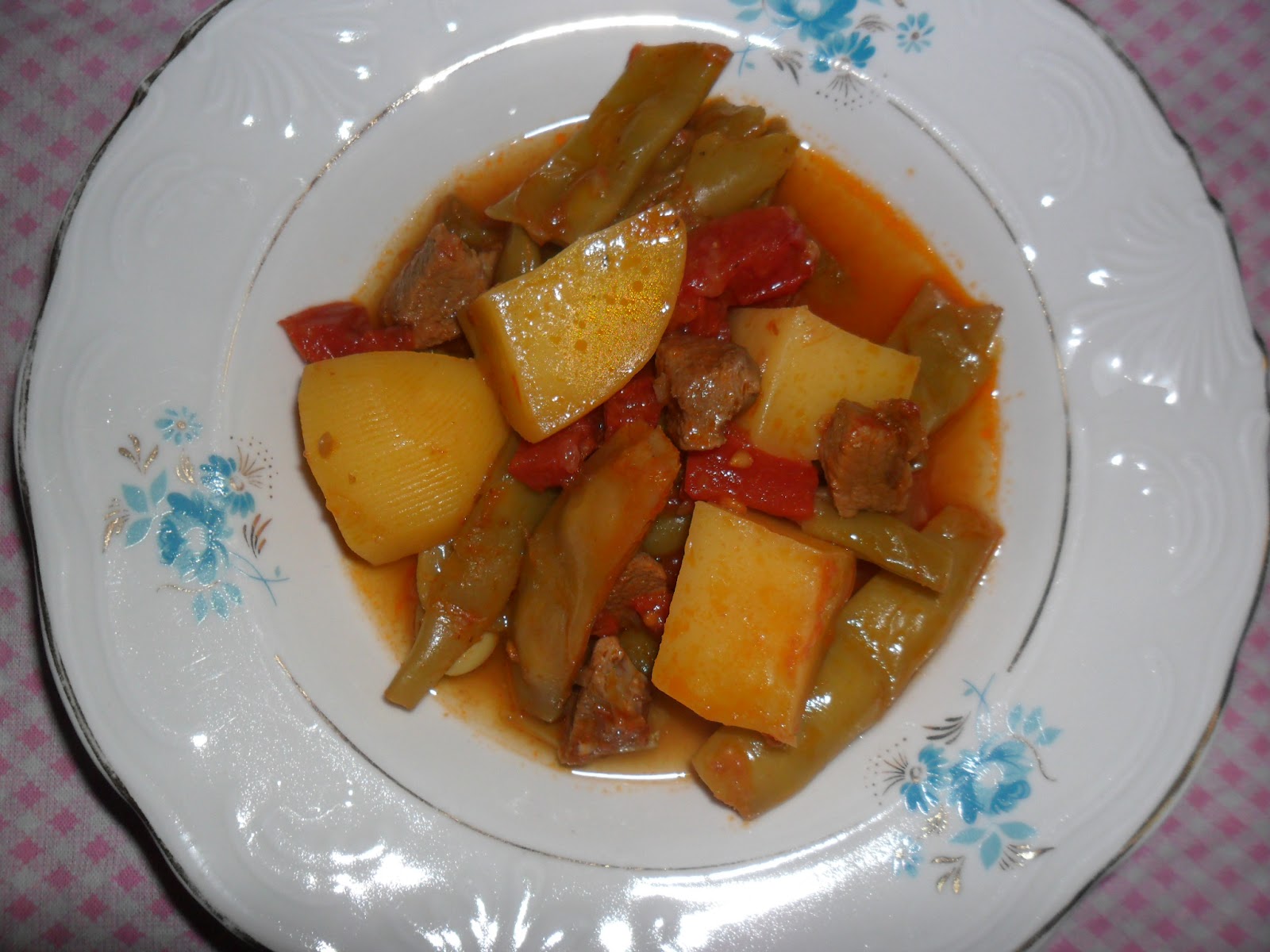 Aklından Bir Lezzet Tut! Etli Patatesli Taze fasulye