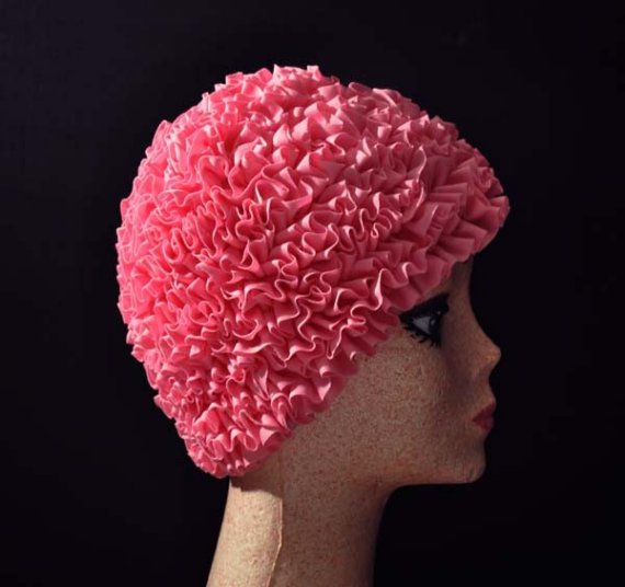 Swim training and protecting your hair against chlorine damage