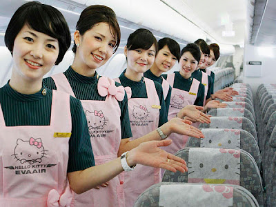 Hello Kitty Themed Airplane Service Taiwan