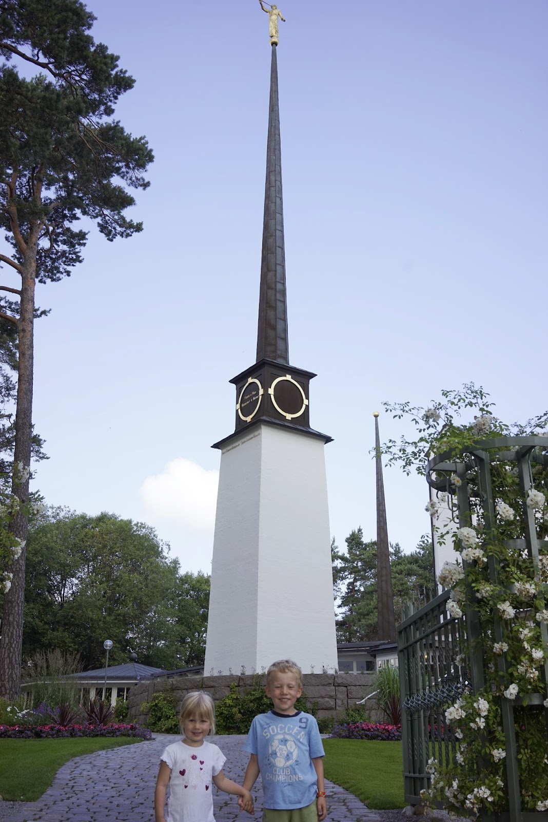 Richard Bjerkoe - Robust Dad - Matheo Milla Stockholm Temple