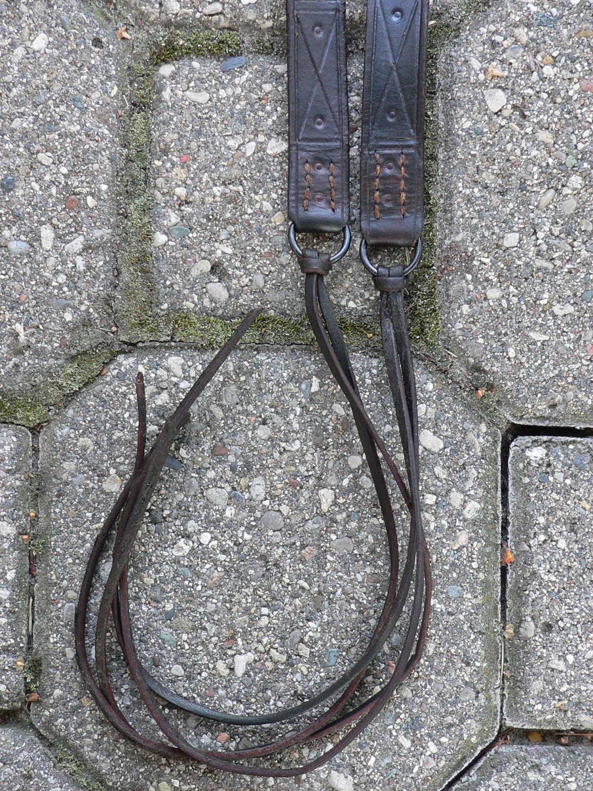 Leather from the Past Powder Horn Straps