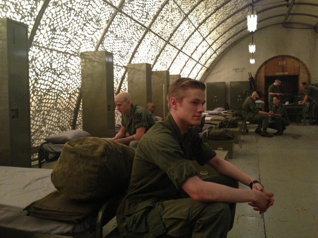 Lucas Till interpretando a Havok / Alex Summer