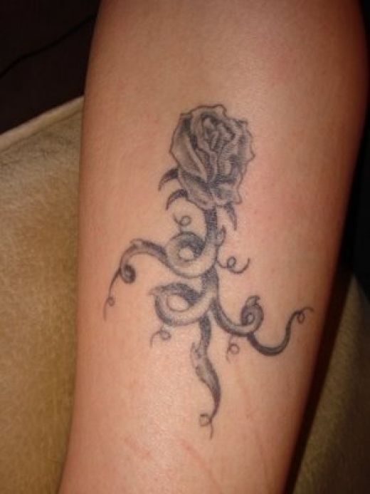 black roses tattoos