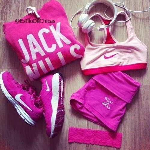 Conjunto rosa para hacer deporte