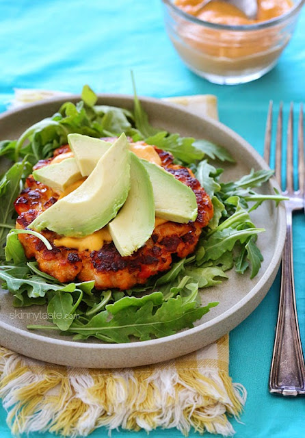 Naked Salmon Burgers with Sriracha Mayo Packed with omegas and delicious!