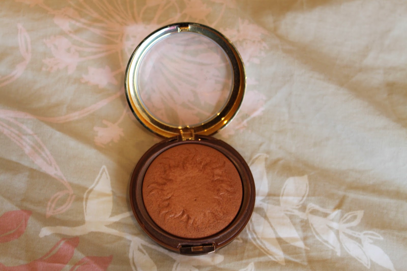 The beauty breakdown gold bronze copper smokey eye tutorial makeup 