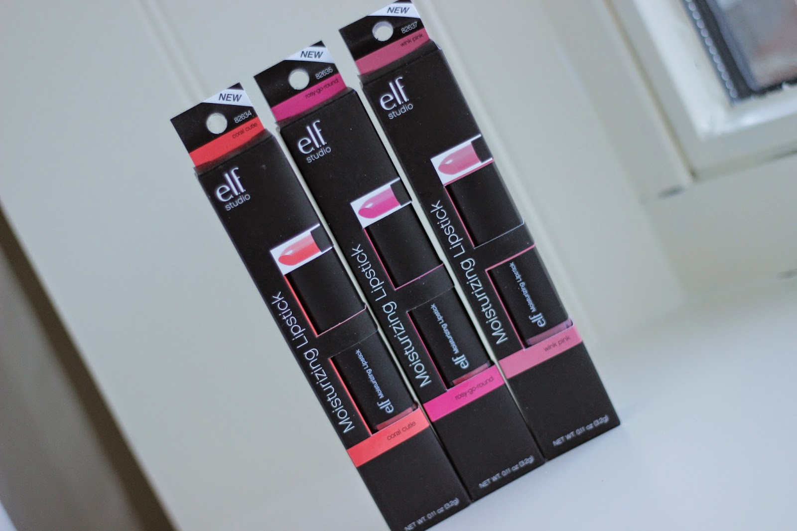 review ELF Moisturizing lipsticks