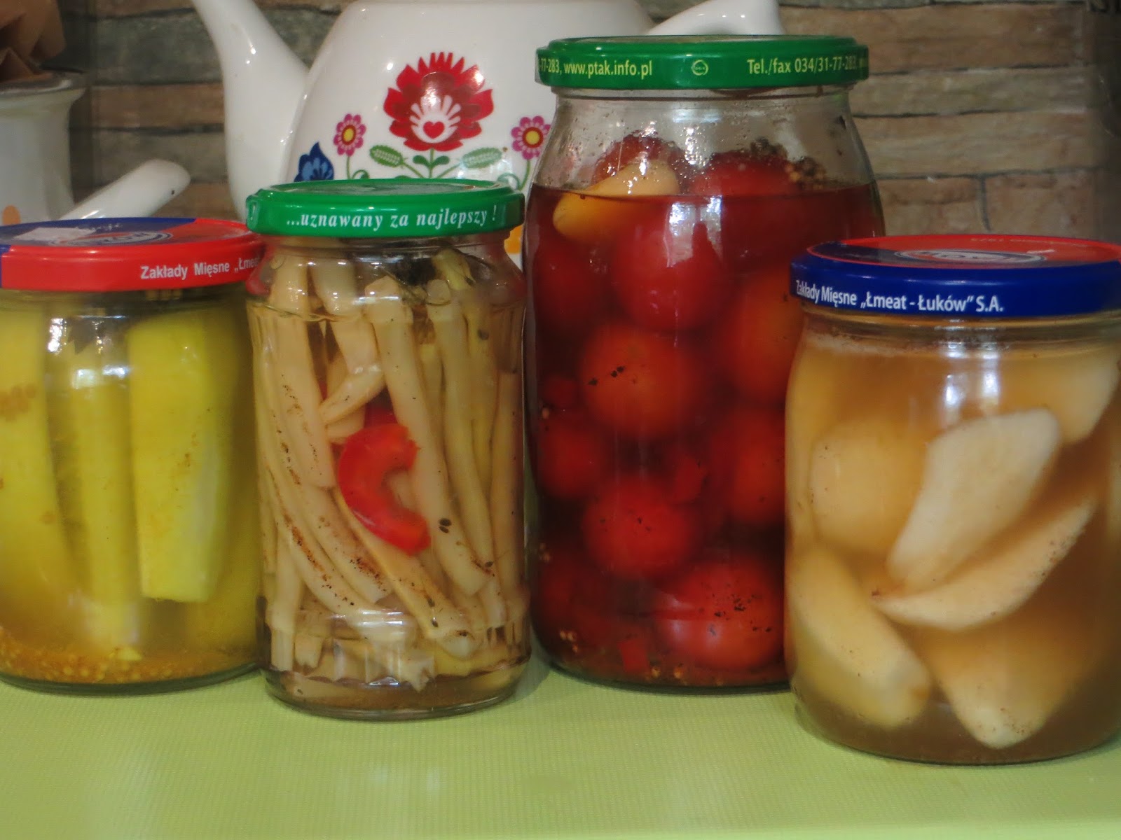 Domowe ciasta i obiady: Przetwory na zimę:przepisy