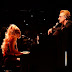 Lady Gaga se apresenta com banda U2 em show
