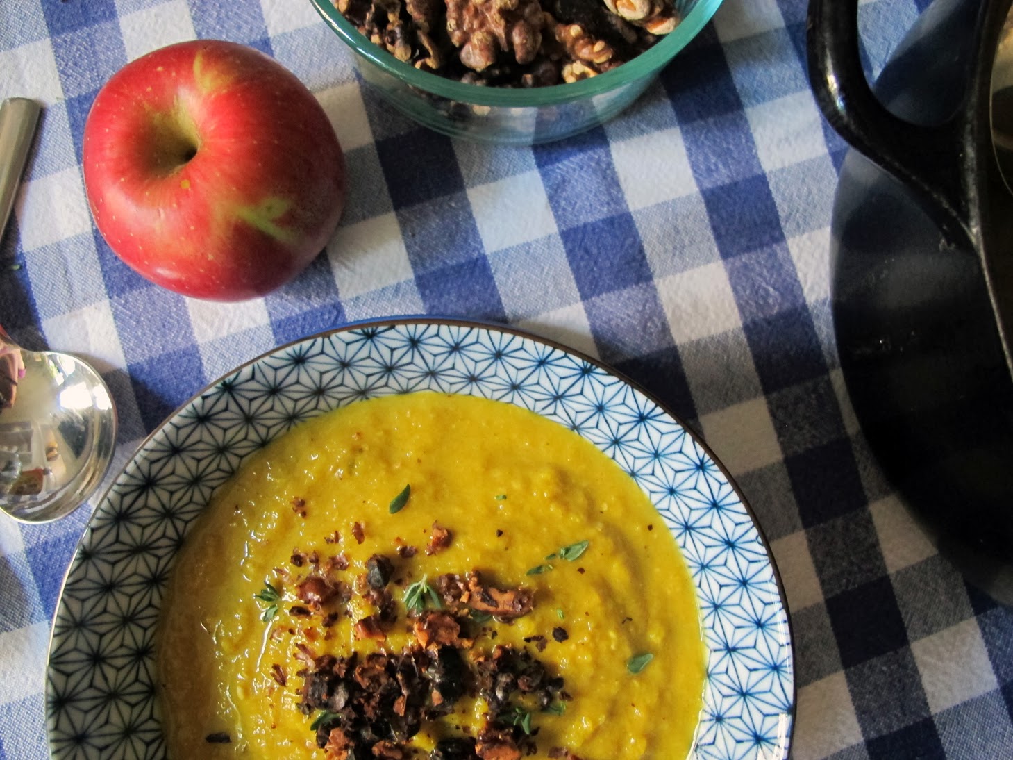 meadows cooks healthy recipes leek, fennel, apple and walnut soup with
