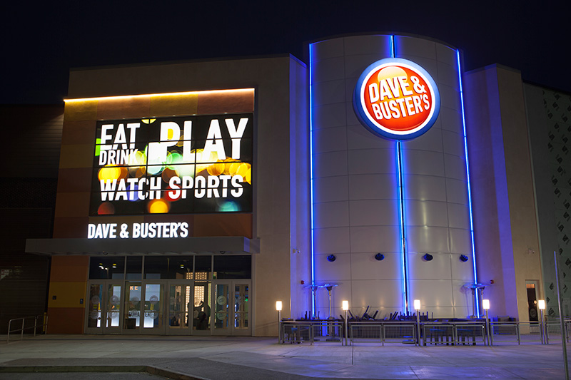 Flexlume New exterior and interior sign installs Dave & Buster's.