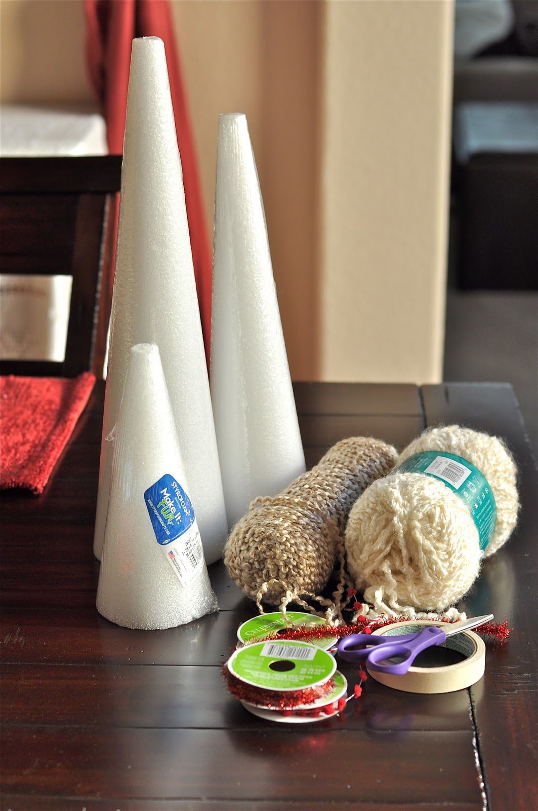 {TUTORIAL} yarn christmas tree tutorial