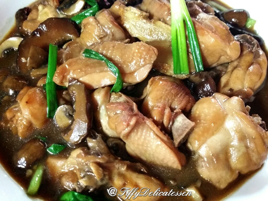 Tiffy Delicatessen Braised Chicken and Mixed Mushroom with Oyster Sauce