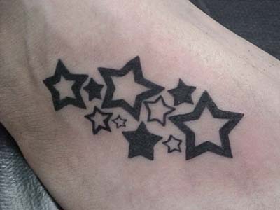 de uma tatuagem de estrela tattoo de estrela. de uma tatuagem de estrela