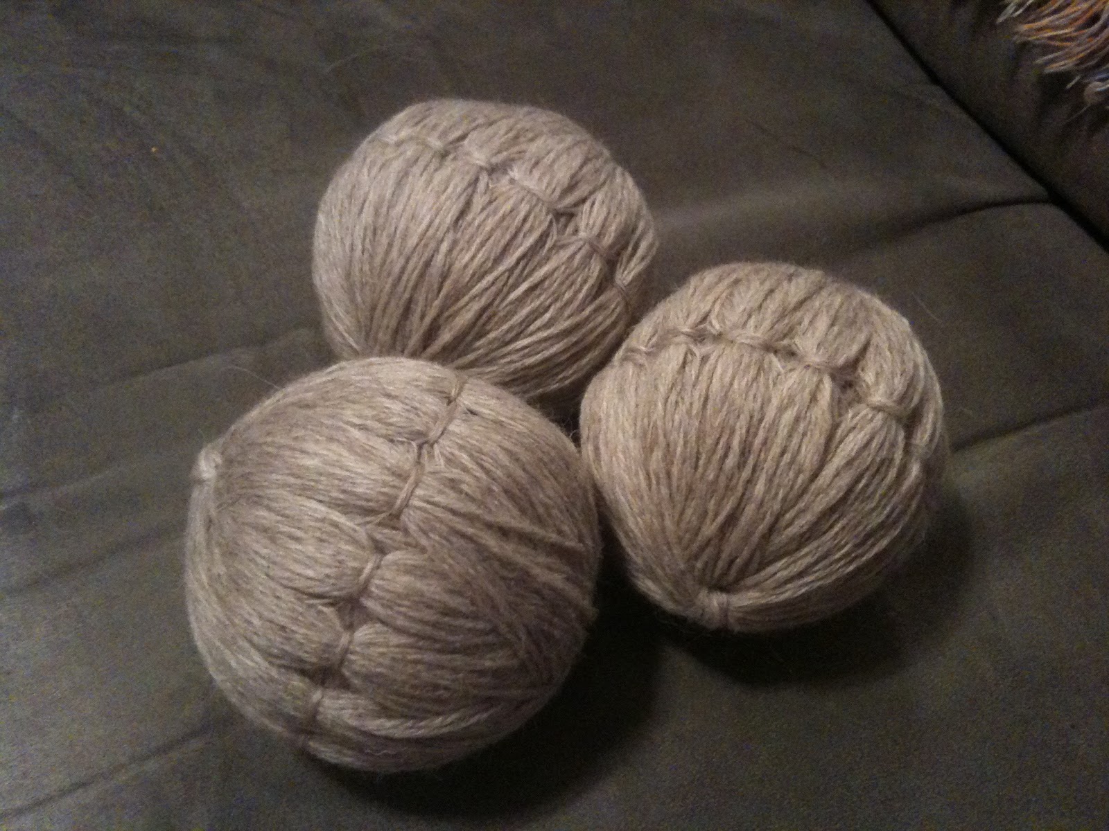 Knitting is a Romantic Drama: Wool Dryer Balls