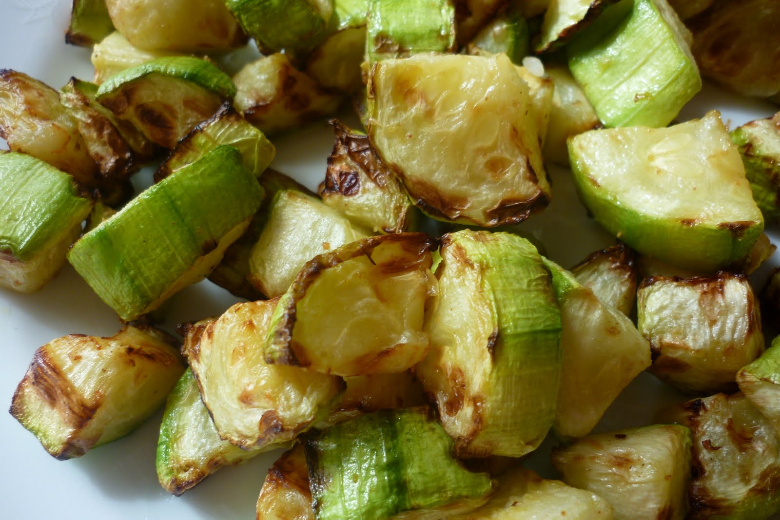 Bomba Yemek Tarifleri PHİLİPS AİRFRYER İLE YEMEK TARİFLERİ Tatlı