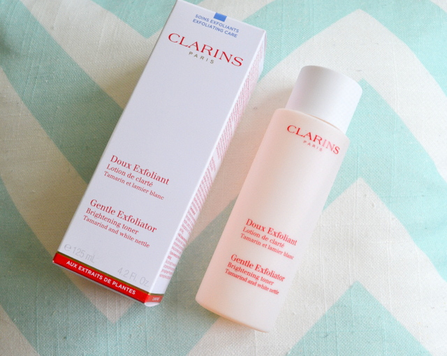 Helen Rambles On Clarins Gentle Exfoliator Brightening Toner Reviewed!