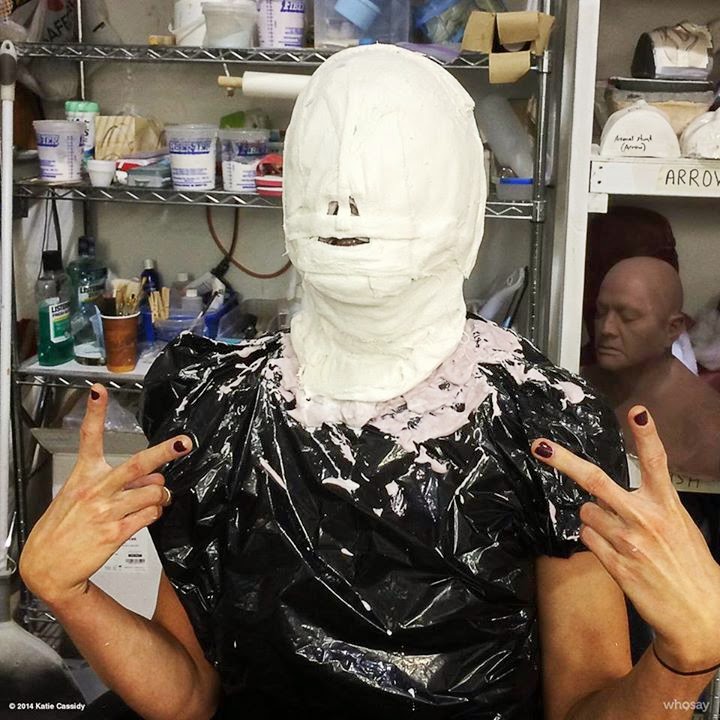 Arrow - Katie Cassidy in the early stages of getting her mask?