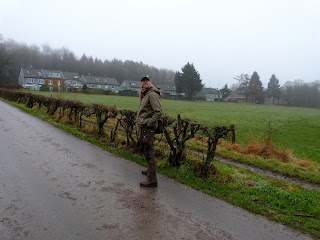 Der Regen stört den Outdoorer nicht