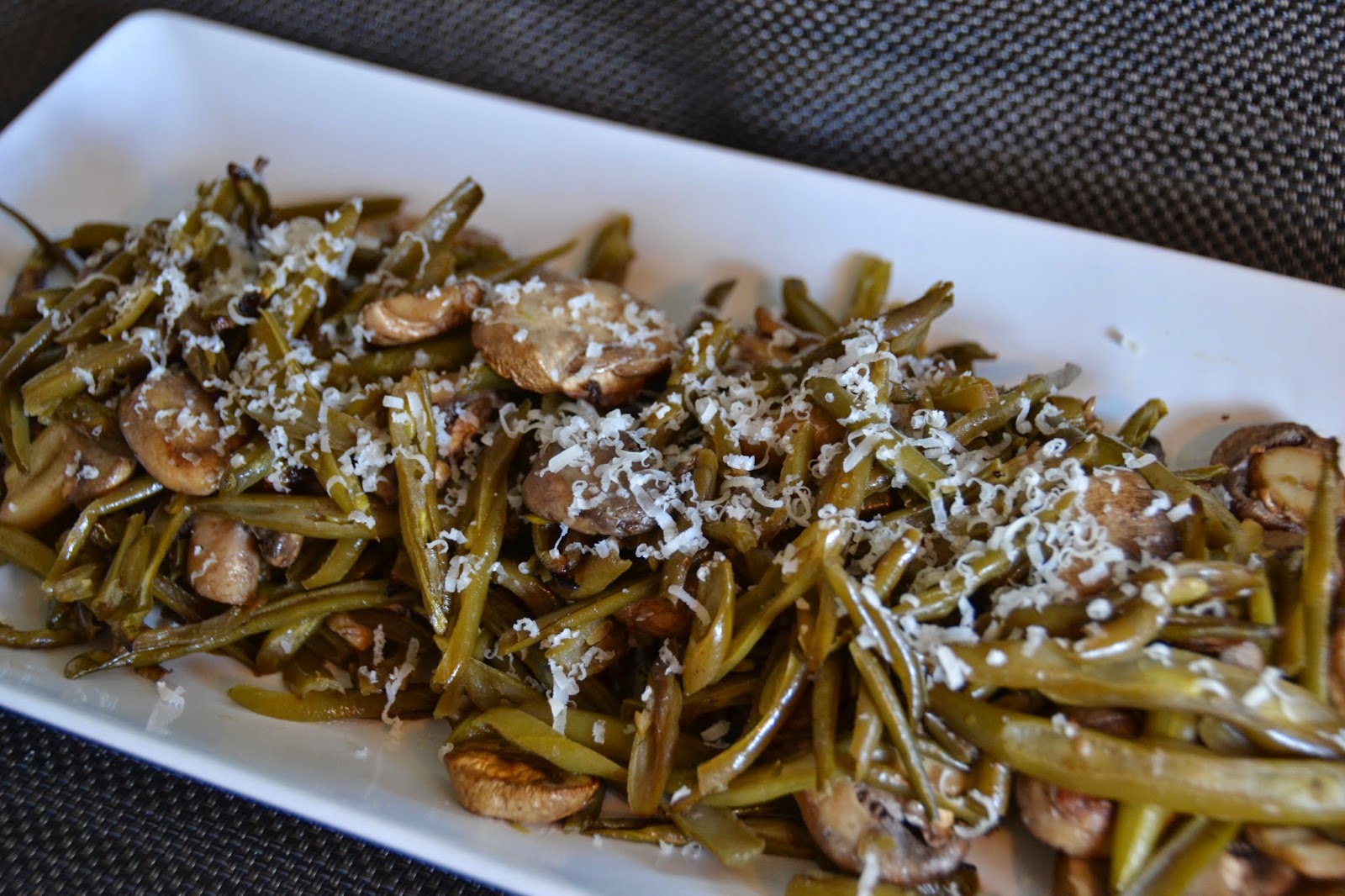 Mommy Recipe Project Roasted Green Beans with Mushrooms, Balsamic, and
