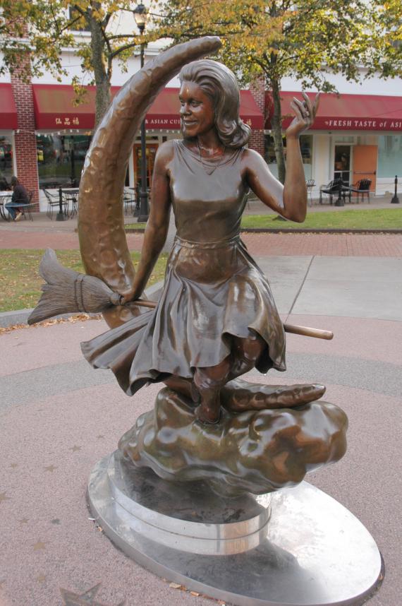 Statue of Elizabeth Montgomery.