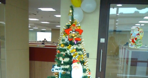 Office Christmas Decor!