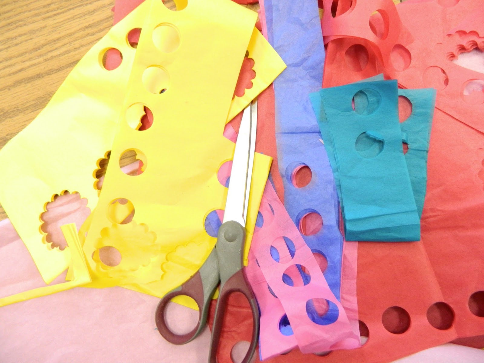 the vintage umbrella May Baskets part 2