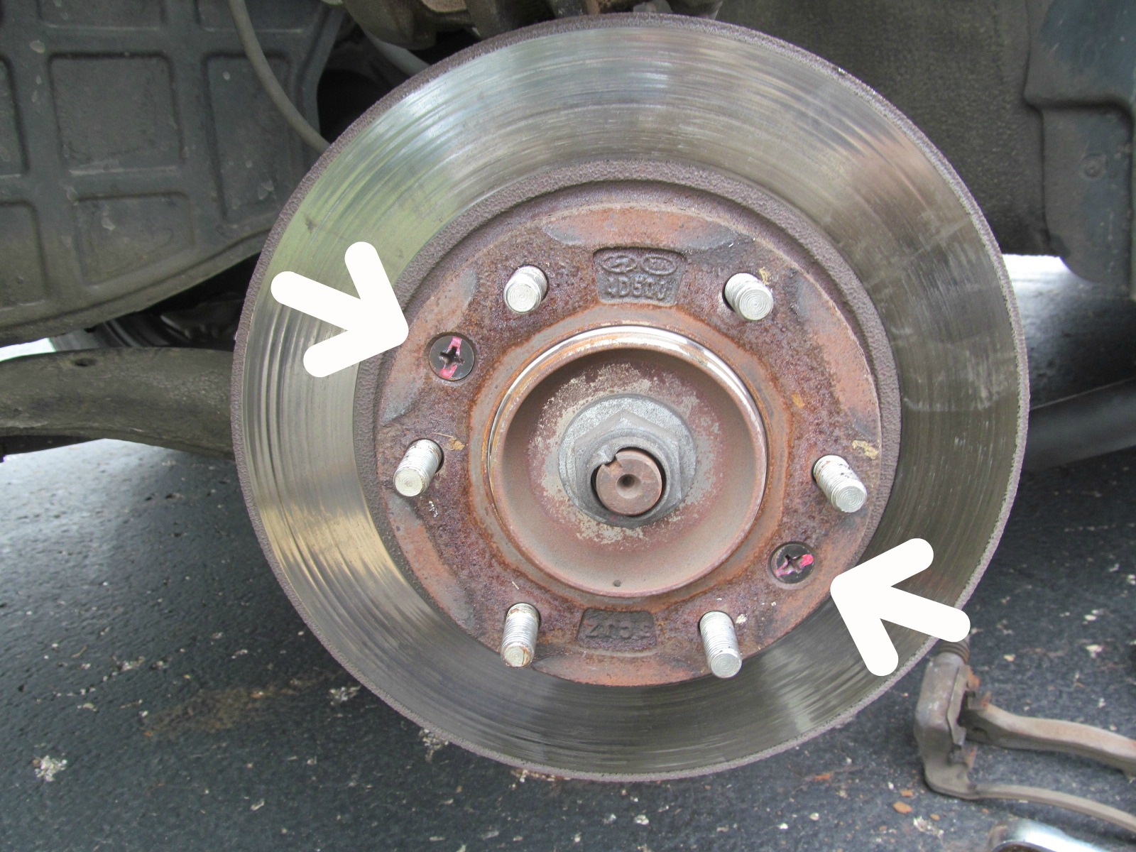 FH Auto Repair How to Change Front Brake pads and Rotors Kia Sedona