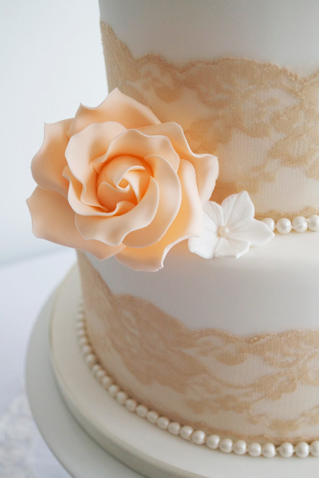 peach vintage lace pearls