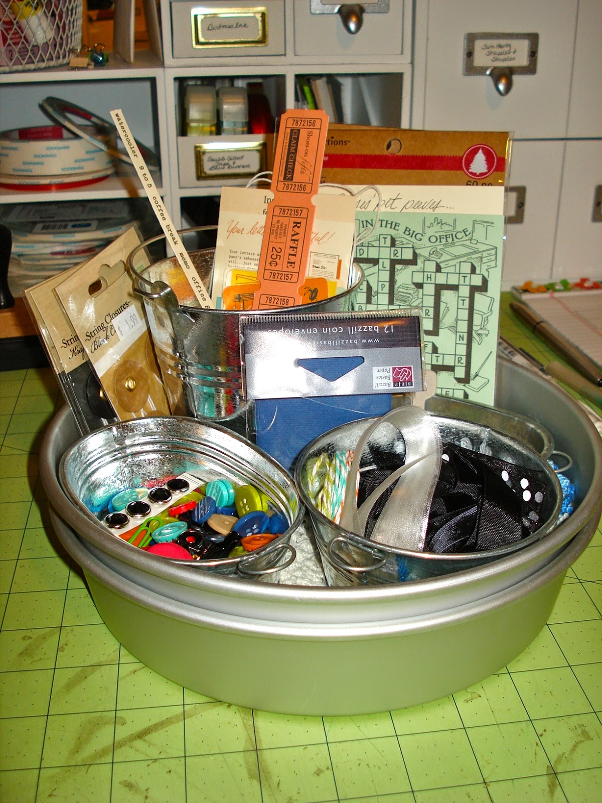 A Creative Operation A DIY Lazy Susan that really works!