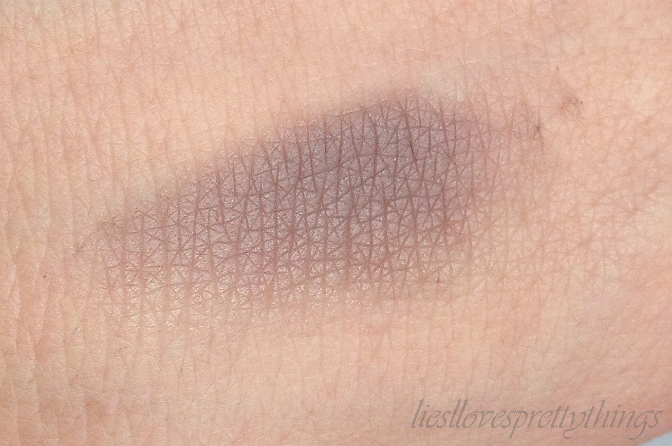 NYX Over The Taupe Taupe eyeshadow swatch and review NYX Over The Taupe Taupe eyeshadow swatch and review