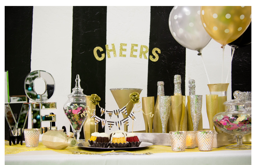 Your Jubilee Gold Tablescape
