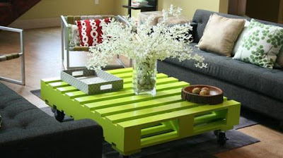 DIY green pallet coffee table DIY green pallet coffee table